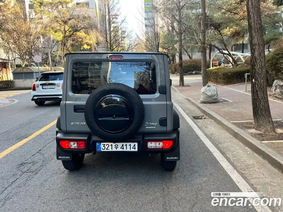 Suzuki Jimny 2019 1.5 Автомат в Москве № 257803, фото 2