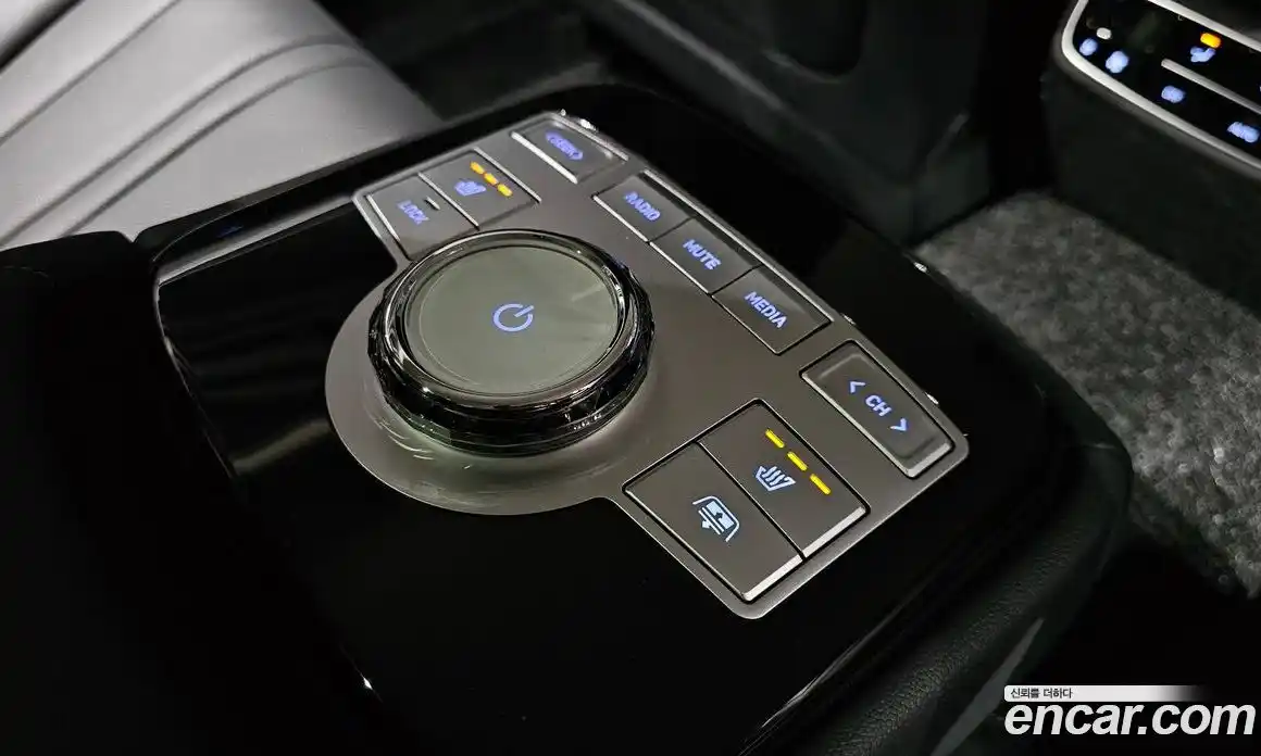 Genesis G80 2023 2.5 Автомат в Москве № 26487, фото 18