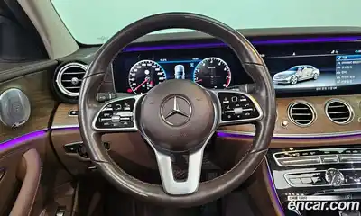 Mercedes-Benz E-Class 2020 2.0 Автомат в Москве № 265642, миниатюра 11