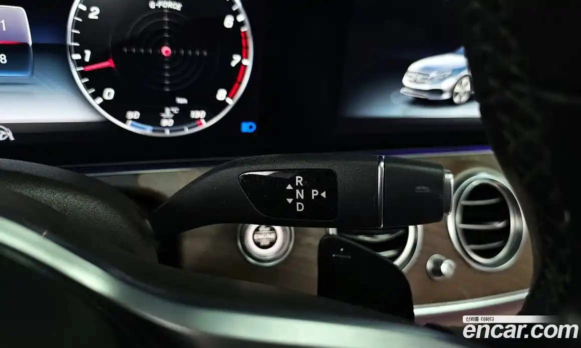 Mercedes-Benz E-Class 2020 2.0 Автомат в Москве № 265642, фото 4