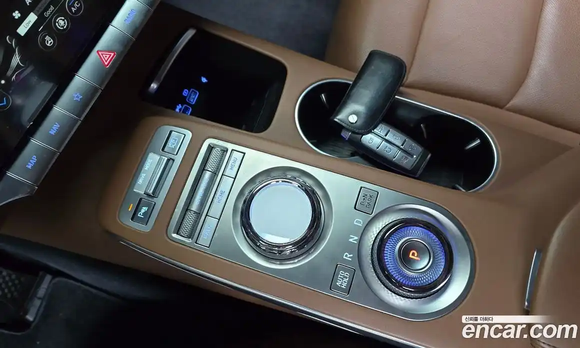 Genesis GV70 2021 2.5 Автомат в Москве № 26597, фото 8