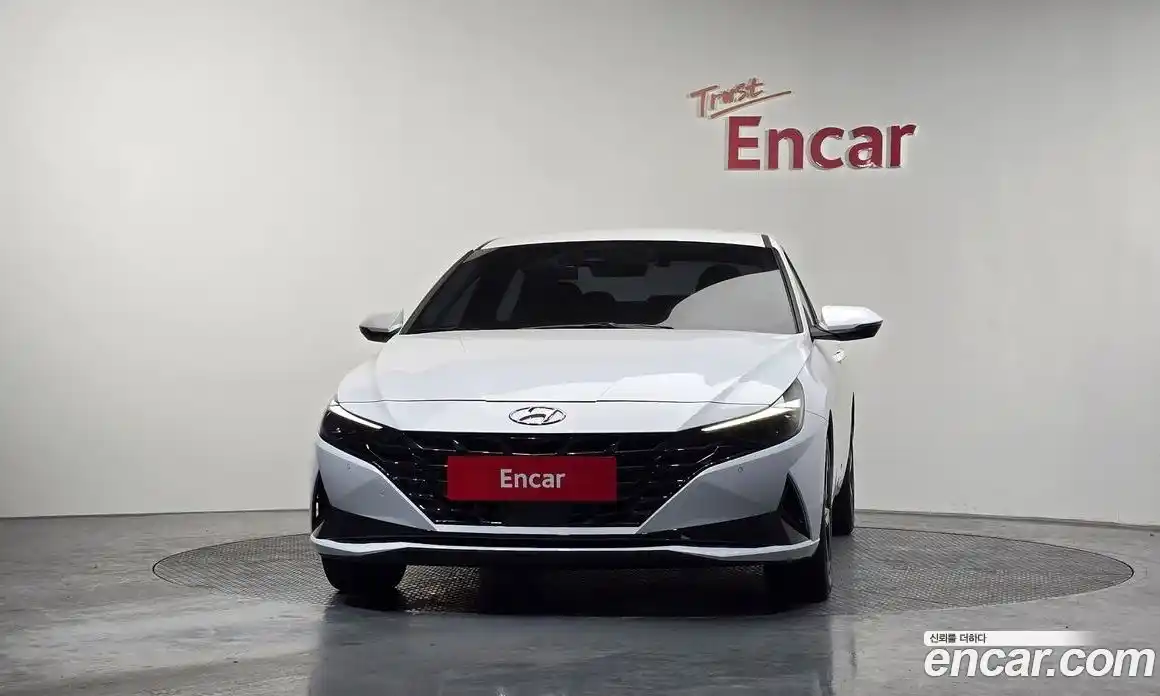 Hyundai Avante 2023 1.6 Автомат в Москве № 2741, фото 10