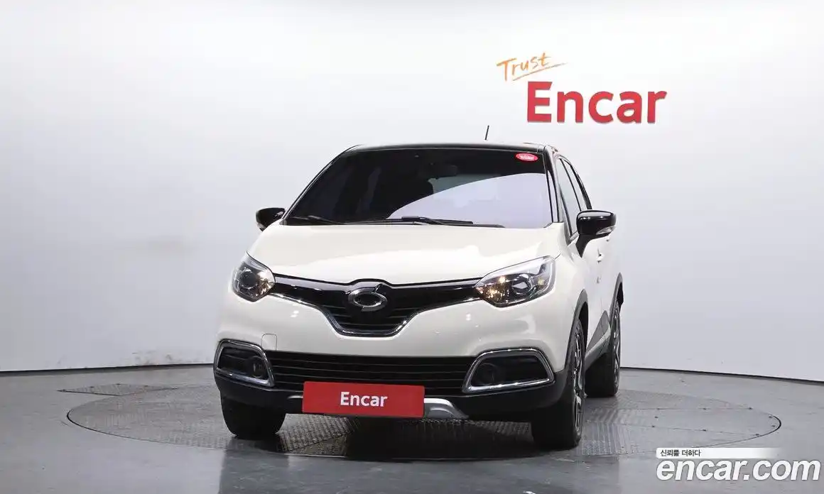 Renault QM3 2016 1.5 Автомат в Москве № 276037, фото 3