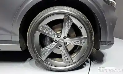 Genesis GV70 2023 2.5 Автомат в Москве № 27859, миниатюра 8