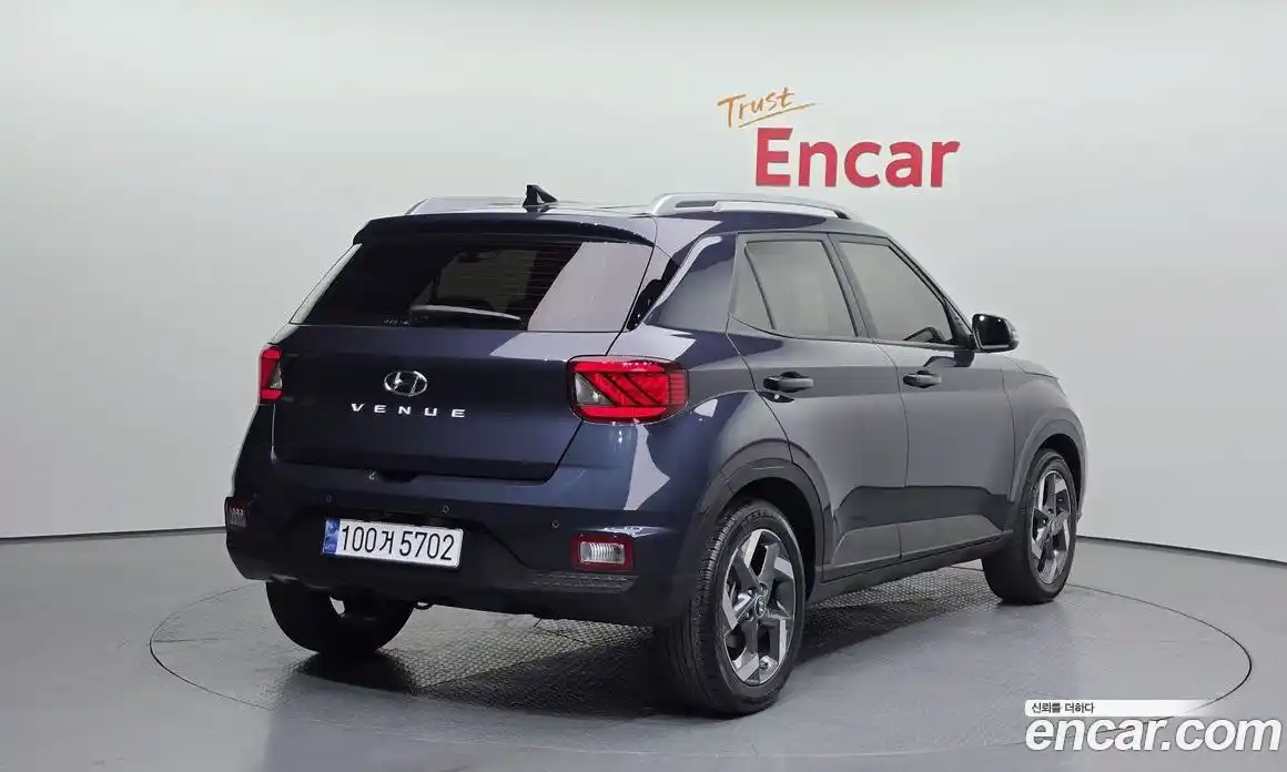 Hyundai Venue 2023 1.6 Автомат в Москве № 280850, фото 11