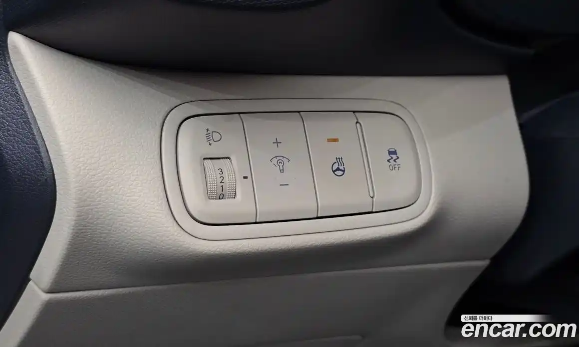 Hyundai Venue 2023 1.6 Автомат в Москве № 280850, фото 14