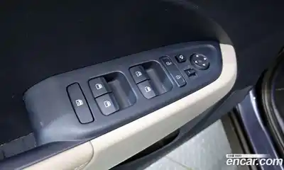 Hyundai Venue 2023 1.6 Автомат в Москве № 280850, миниатюра 5