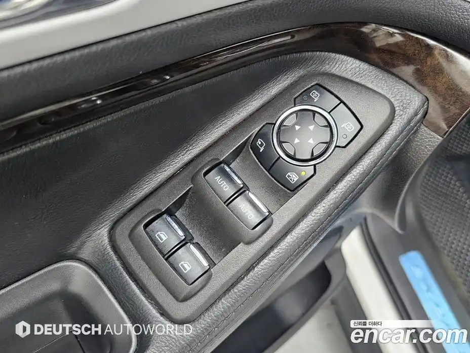 Ford Explorer 2015 3.5 Автомат в Москве № 282118, фото 11