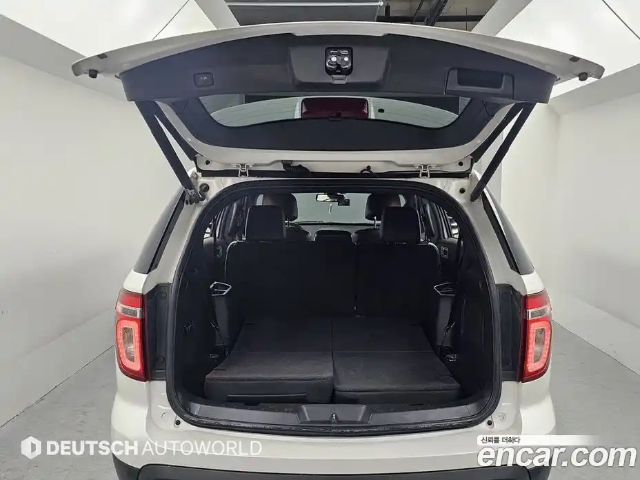 Ford Explorer 2015 3.5 Автомат в Москве № 282118, фото 16