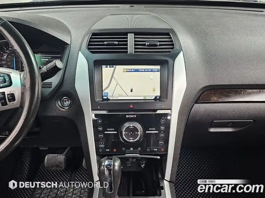 Ford Explorer 2015 3.5 Автомат в Москве № 282118, фото 10