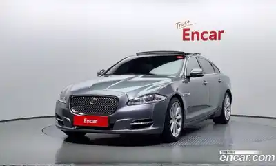 Jaguar XJ, 2015