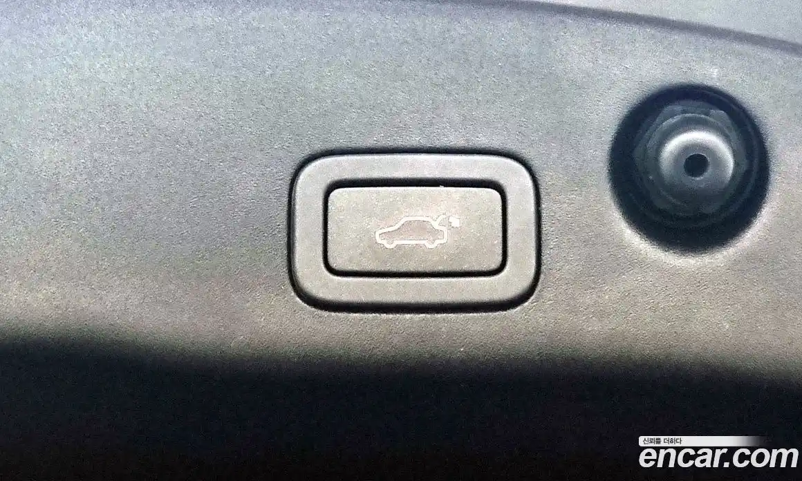 Jaguar XJ 2015 3.0 Автомат в Москве № 283834, фото 20