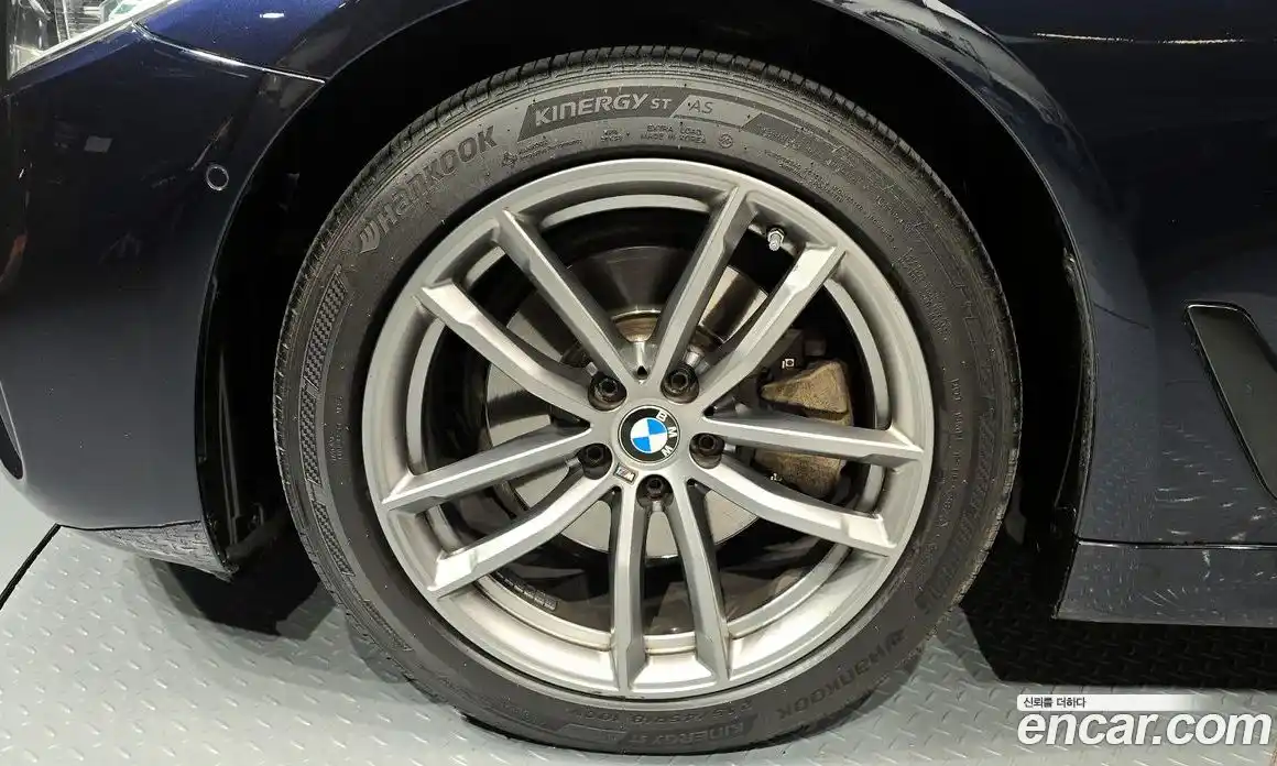 BMW 5-Series 2018 2.0 Автомат в Москве № 288025, фото 5