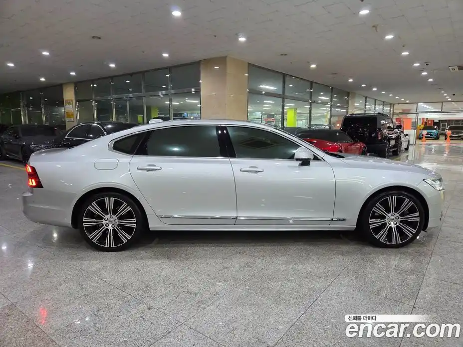 Volvo S90 2022 2.0 Автомат в Москве № 293974, фото 5