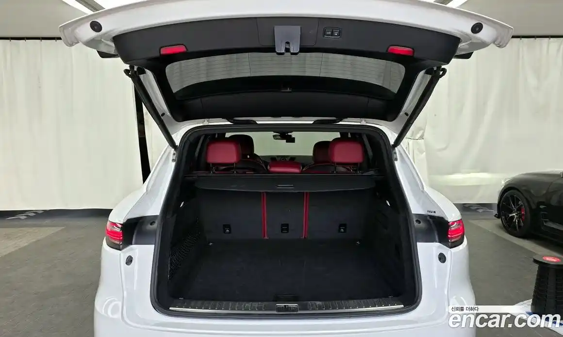 Porsche Cayenne 2019 3.0 Автомат в Москве № 294216, фото 12