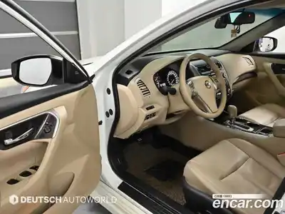 Nissan Altima 2015 2.5 Автомат в Москве № 294913, миниатюра 11