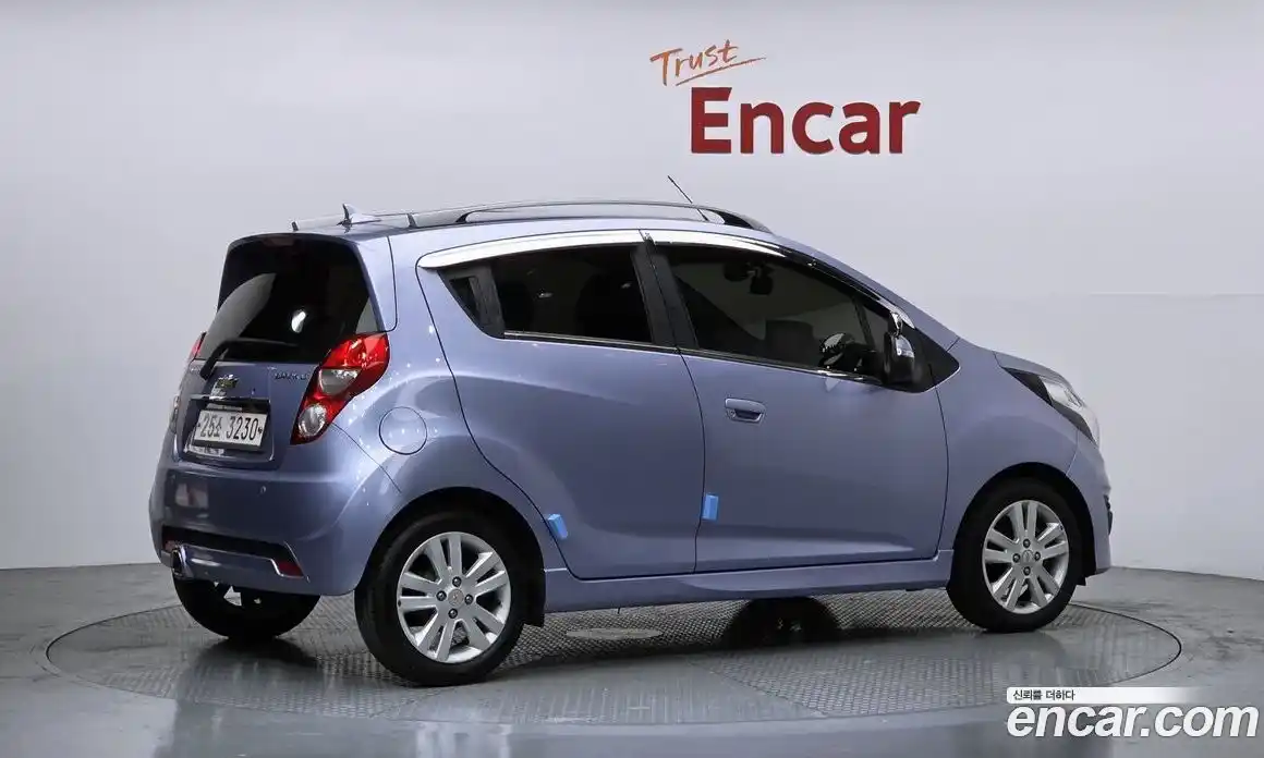 Chevrolet Spark 2014 1.0 Автомат в Москве № 297213, фото 16