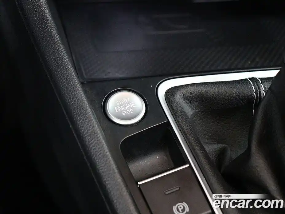 Volkswagen Jetta 2023 1.5 Автомат в Москве № 301802, фото 17