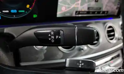 Mercedes-Benz E-Class 2022 2.0 Автомат в Москве № 311418, миниатюра 9