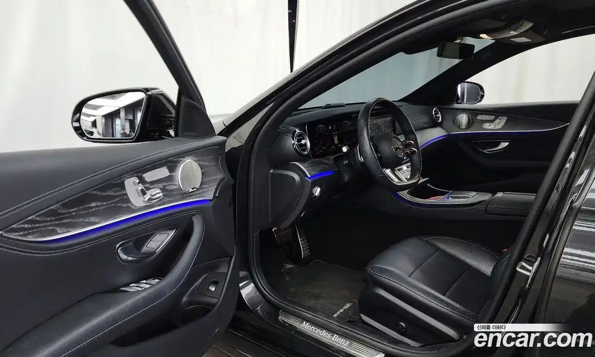 Mercedes-Benz E-Class 2022 2.0 Автомат в Москве № 311418, фото 10