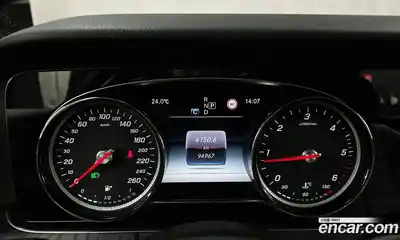 Mercedes-Benz E-Class 2017 1.9 Автомат в Москве № 311485, миниатюра 8