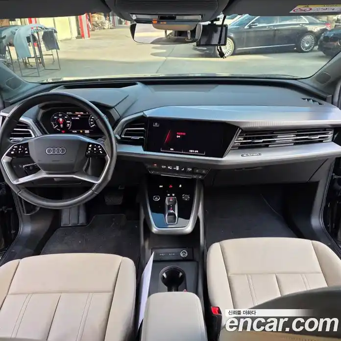 Audi Q4 e-tron 2022 0.2 Автомат в Москве № 312359, фото 11