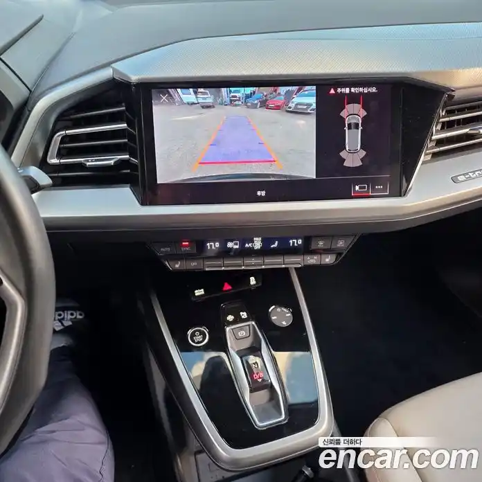 Audi Q4 e-tron 2022 0.2 Автомат в Москве № 312359, фото 16