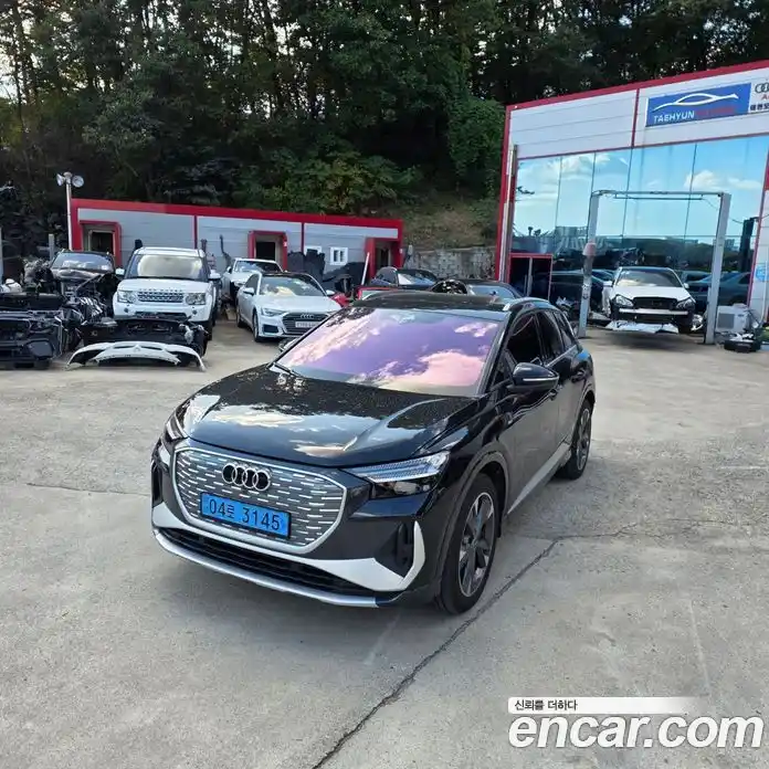 Audi Q4 e-tron 2022 0.2 Автомат в Москве № 312359, фото 2