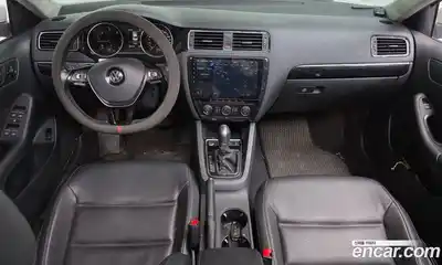 Volkswagen Jetta 2015 2.0 Автомат в Москве № 318033, миниатюра 4