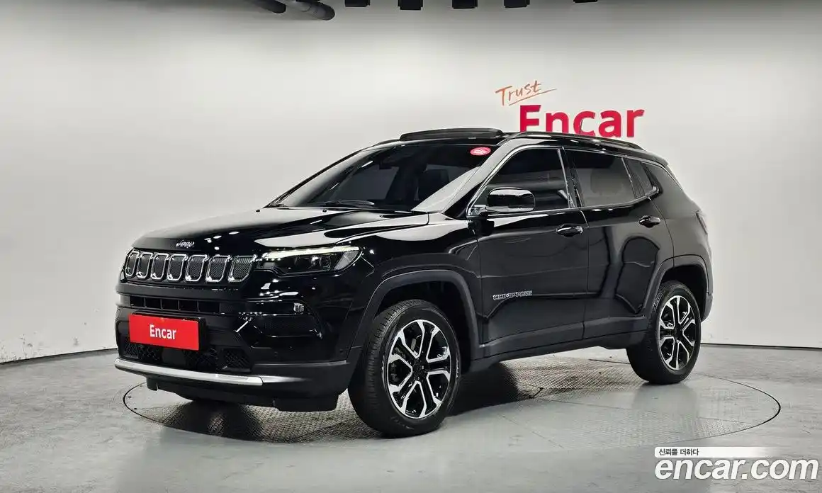 Jeep Compass 2022 2.4 Автомат в Москве № 318155, фото 1