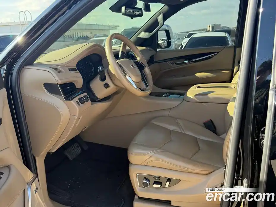 Cadillac Escalade 2020 6.2 Автомат в Москве № 320950, фото 13