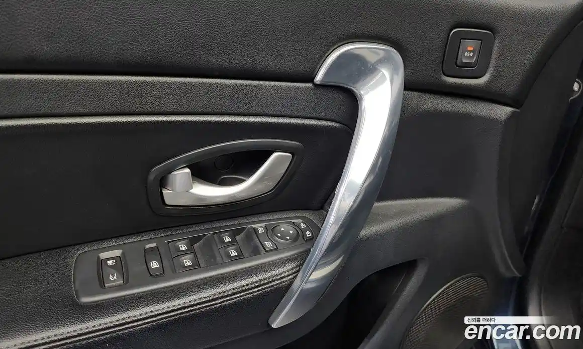 Renault SM5 2015 1.5 Автомат в Москве № 333736, фото 15