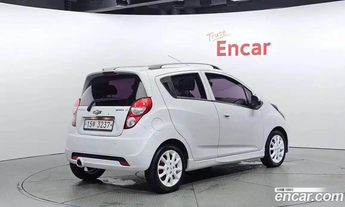 Chevrolet Spark 2013 1.0 Автомат в Москве № 33407, фото 8