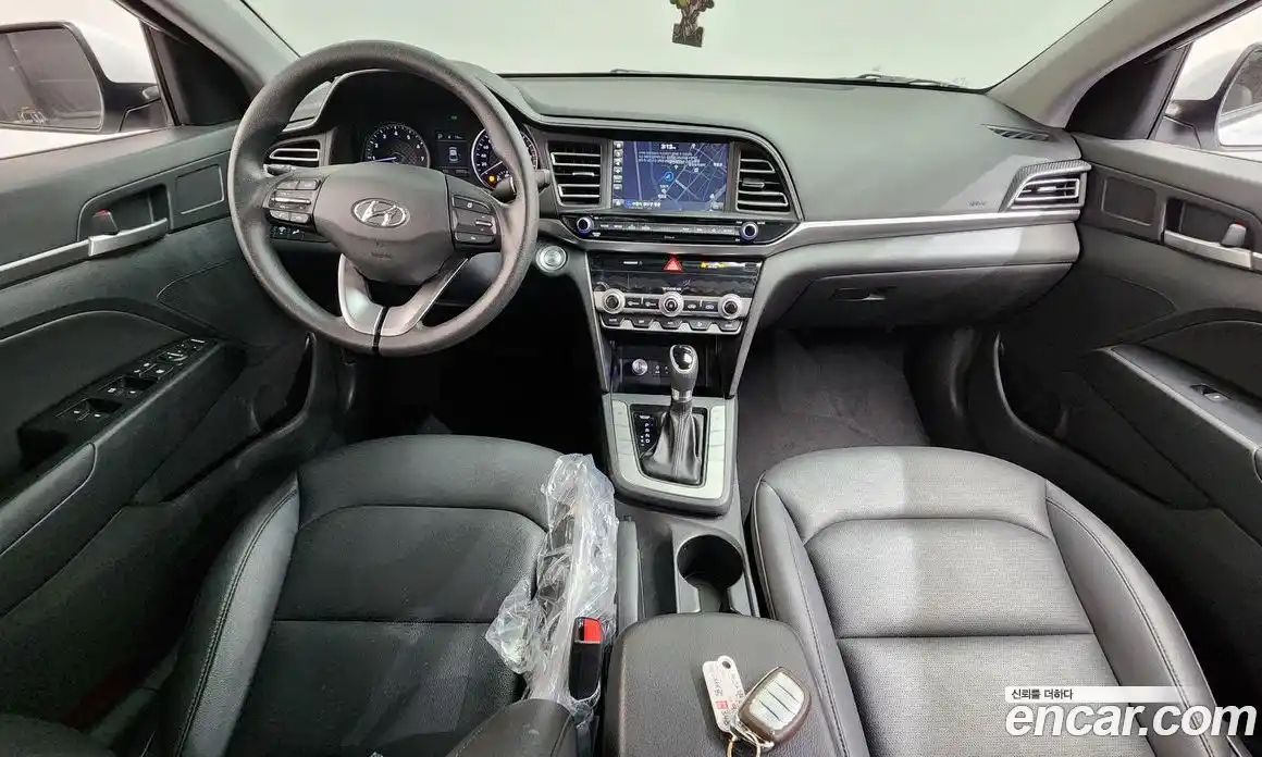 Hyundai Avante 2019 1.6 Автомат в Москве № 335312, фото 16