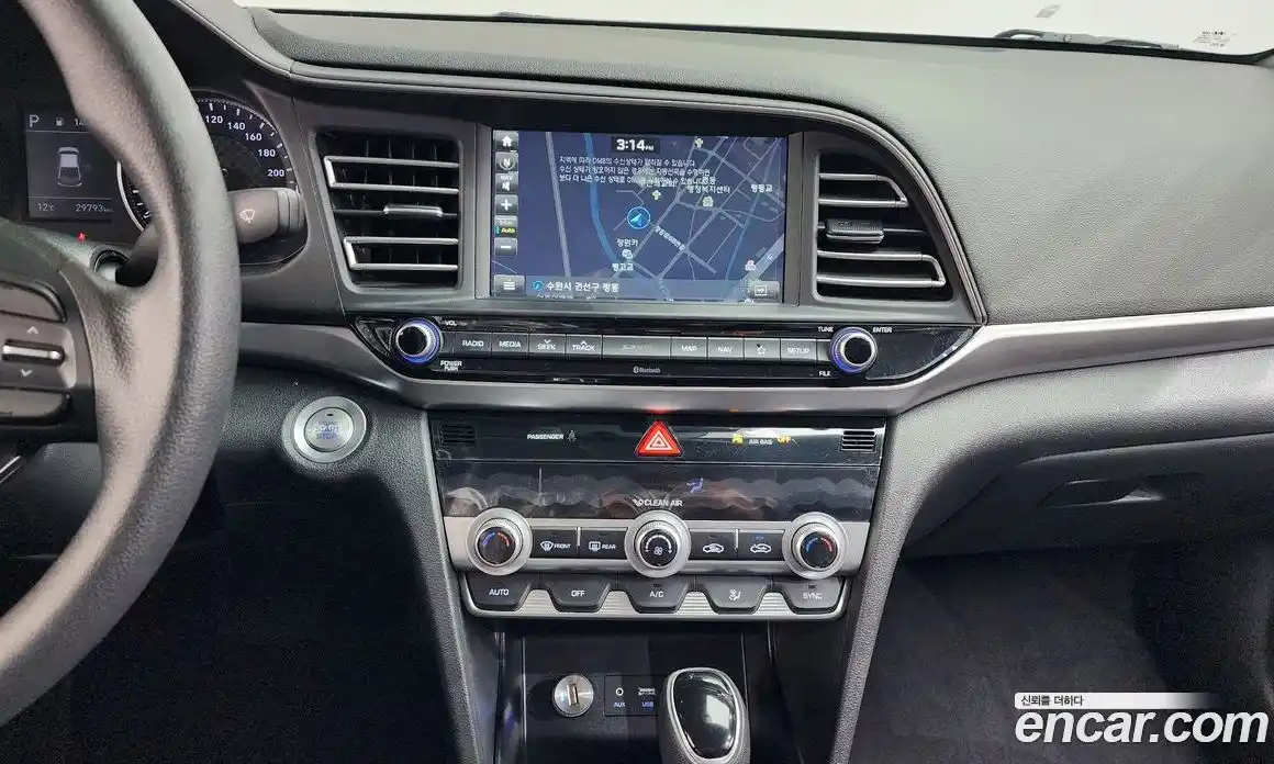 Hyundai Avante 2019 1.6 Автомат в Москве № 335312, фото 3