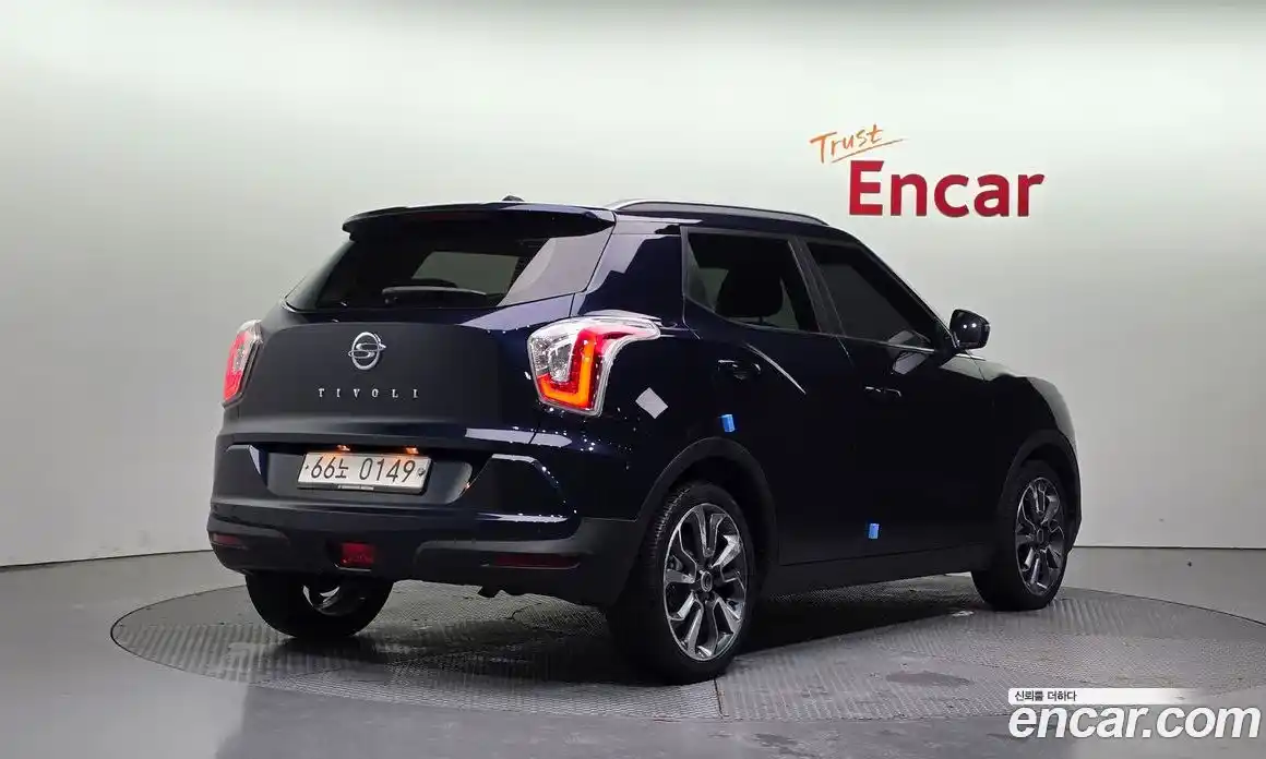 SsangYong TIBOLI 2016 1.6 Автомат в Москве № 35005, фото 14