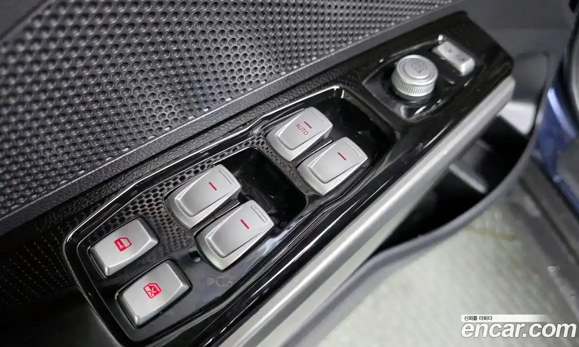 SsangYong TIBOLI 2016 1.6 Автомат в Москве № 35005, фото 16