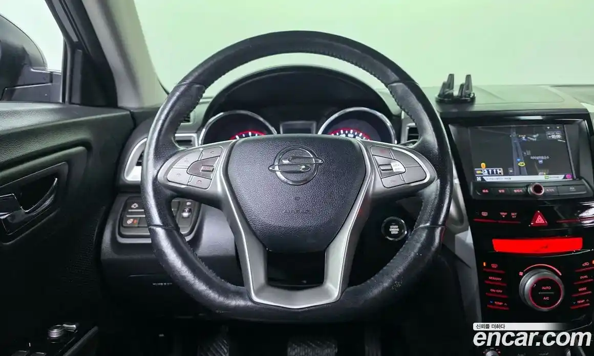 SsangYong TIBOLI 2016 1.6 Автомат в Москве № 35005, фото 4