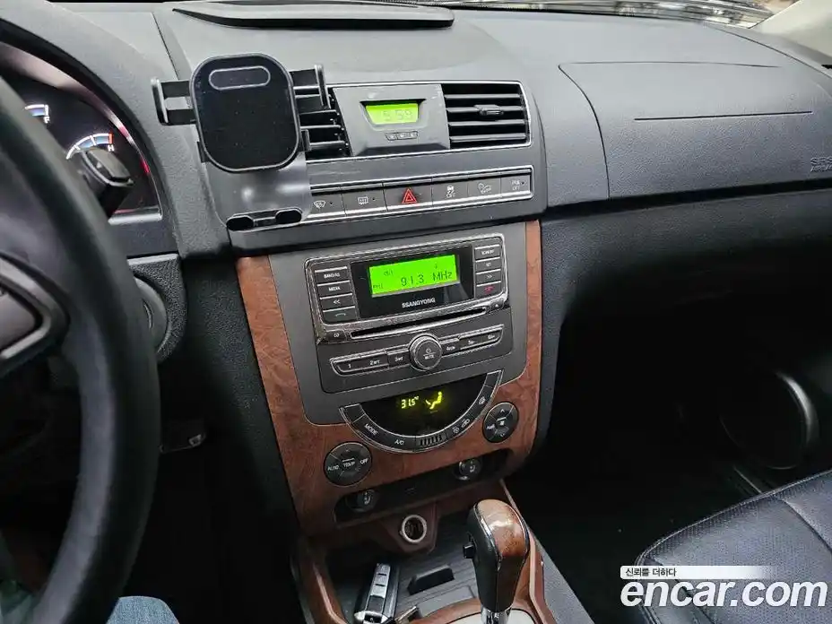 SsangYong Rexton 2017 2.2 Автомат в Москве № 35869, фото 9