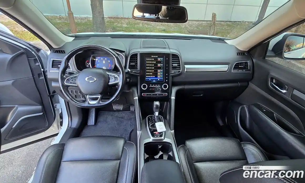 Renault QM6 2023 2.0 Автомат в Москве № 359809, фото 2