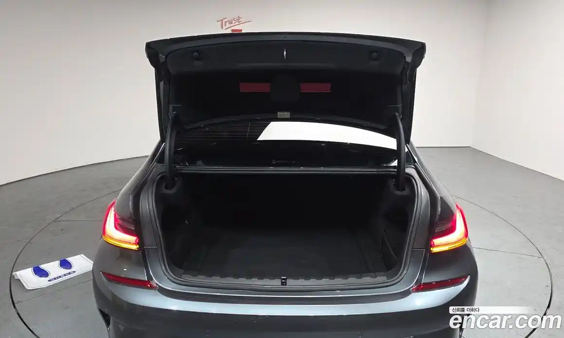 BMW 3-Series 2021 2.0 Автомат в Москве № 367840, фото 19