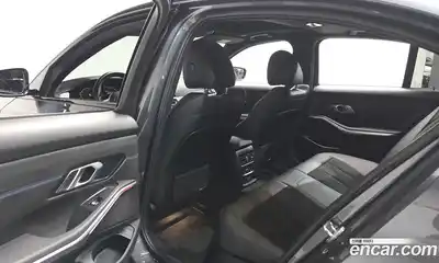 BMW 3-Series 2021 2.0 Автомат в Москве № 367840, миниатюра 10