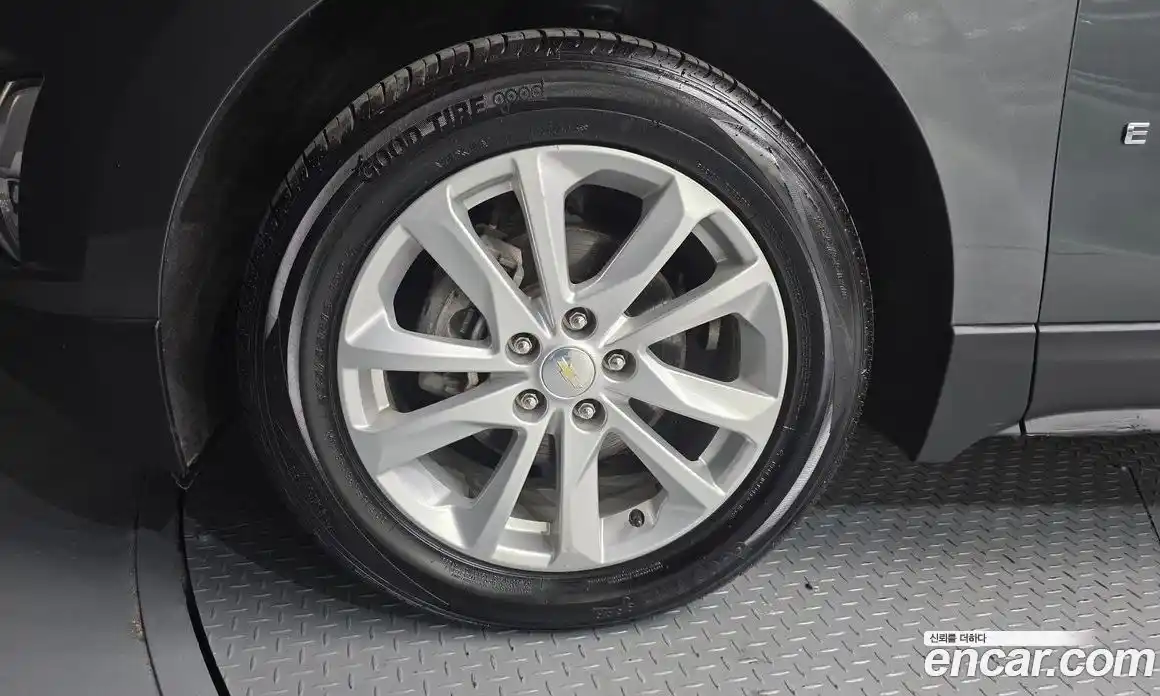 Chevrolet Equinox 2018 1.6 Автомат в Москве № 37474, фото 5