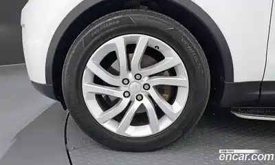 Land Rover Discovery 2018 3.0 Автомат в Москве № 374824, миниатюра 5