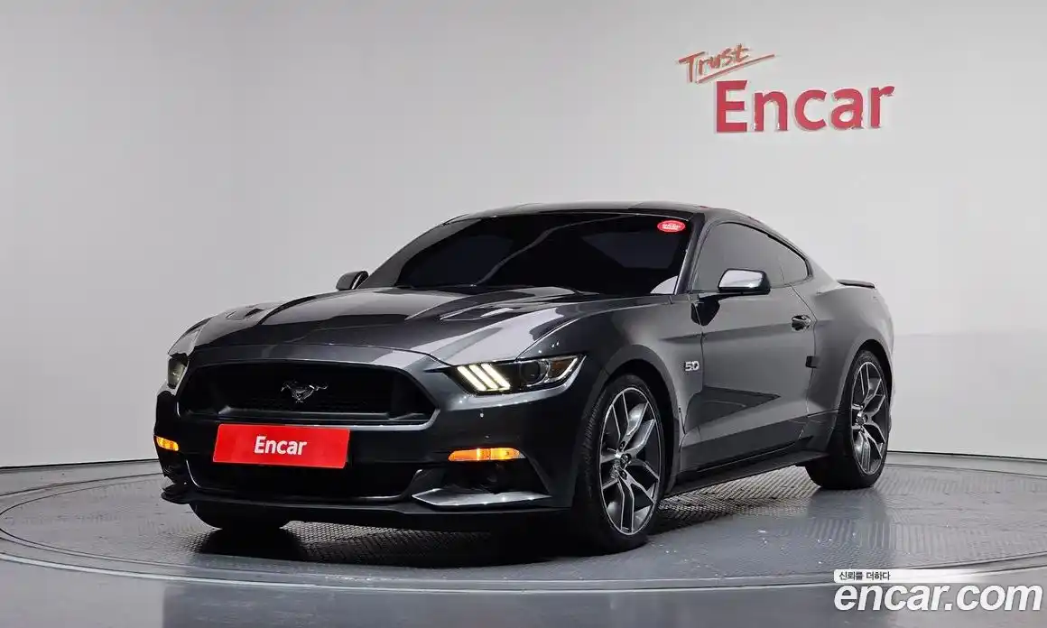 Ford Mustang 2016 5.0 Автомат в Москве № 375875, фото 1