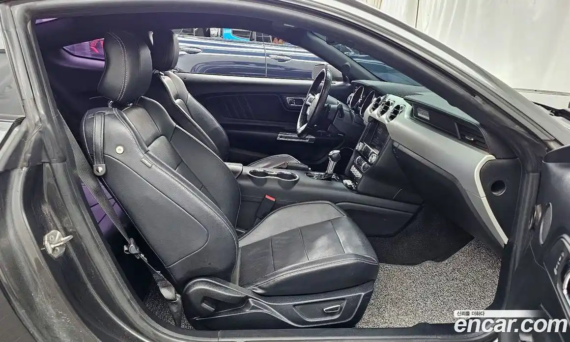 Ford Mustang 2016 5.0 Автомат в Москве № 375875, фото 11