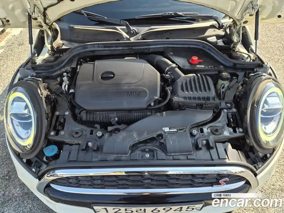 Mini Cooper 2020 2.0 Автомат в Москве № 381303, фото 14