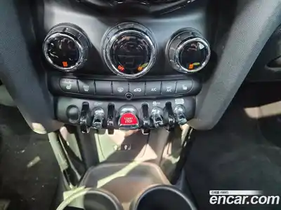 Mini Cooper 2020 2.0 Автомат в Москве № 381303, миниатюра 7