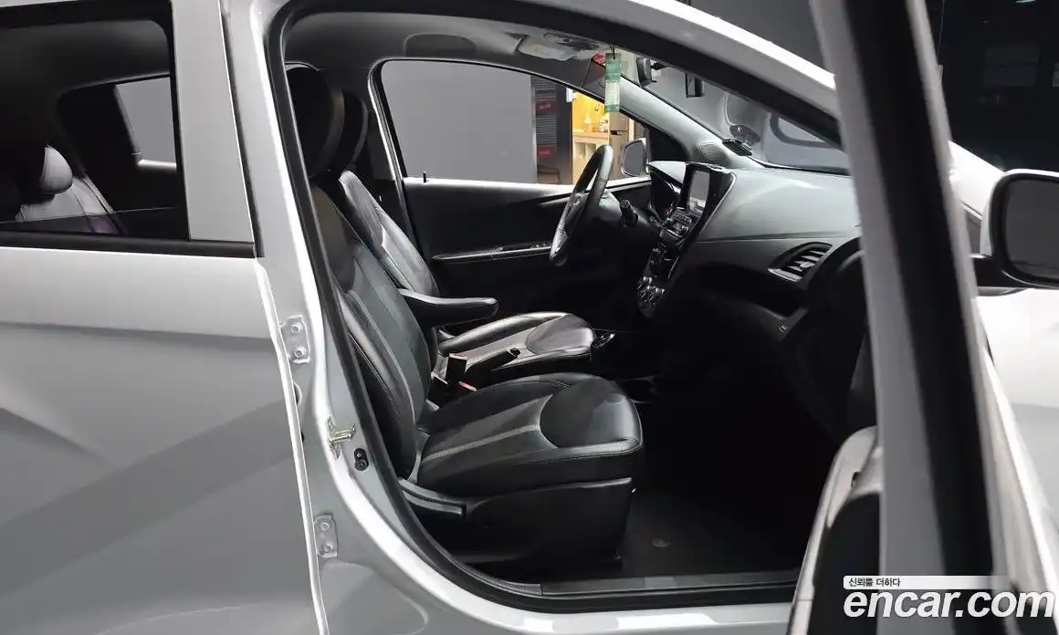 Chevrolet Spark 2019 1.0 Автомат в Москве № 39502, фото 4