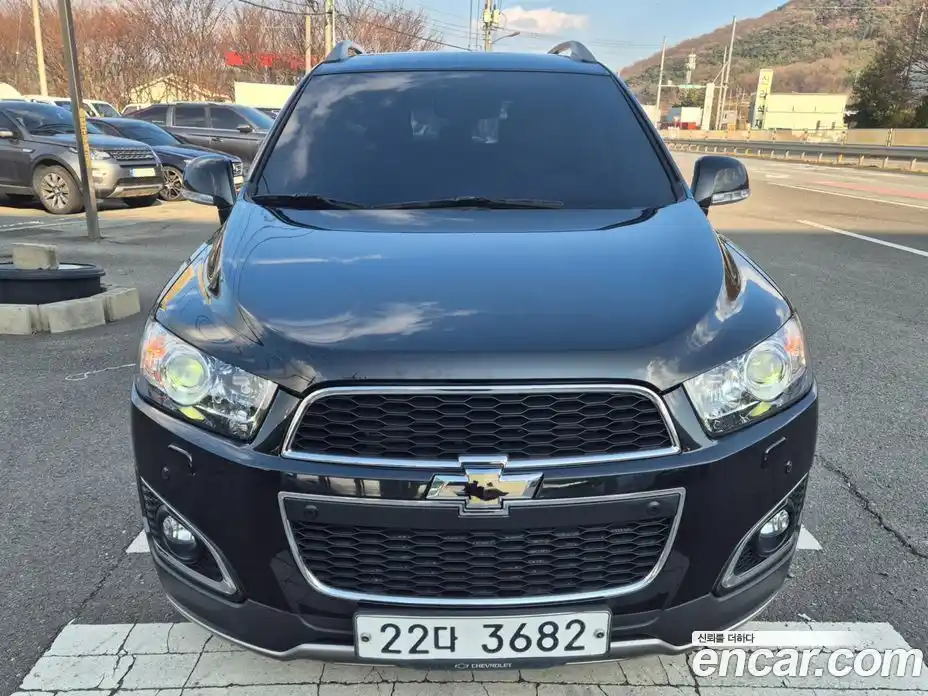 Chevrolet Captiva 2015 2.2 Автомат в Москве № 397359, фото 3